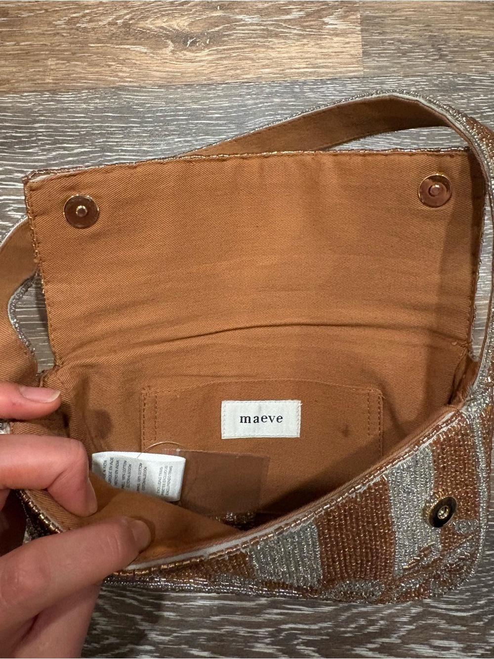 Anthropologie Fiona: Metallic Bow Limited Edition Shoulder Bag - Picture 4 of 9